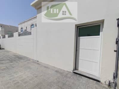 Studio for Rent in Khalifa City, Abu Dhabi - c0ffc530-e8e8-4c99-bbd2-2fa1f54a93da. jpg