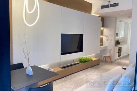 Studio for Rent in Business Bay, Dubai - Urban Luxury Studio | Designer furnished | Balcony