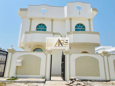 5 Bedroom Villa for Rent in Al Fisht, Sharjah - VoVBR7gTCRCpx0t13lj7v2HVLVxYd95PFdtVkSq1