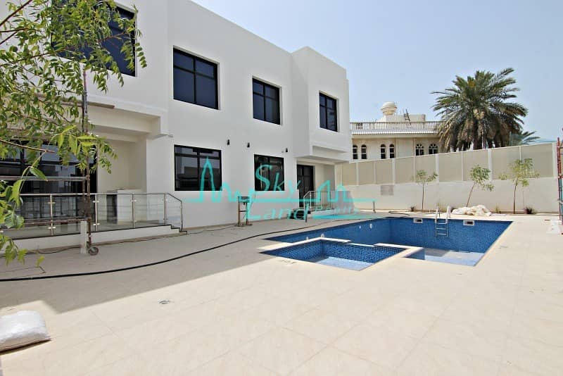 BRAND NEW 4 BED+M VILLA IN A SMALL COMPOUND WITH POOL IN JUMEIRAH