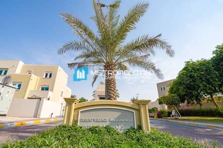 5 Bedroom Villa for Sale in Al Reef, Abu Dhabi - Immaculate 5BR+M | Calming Garden | Terrace | Pool