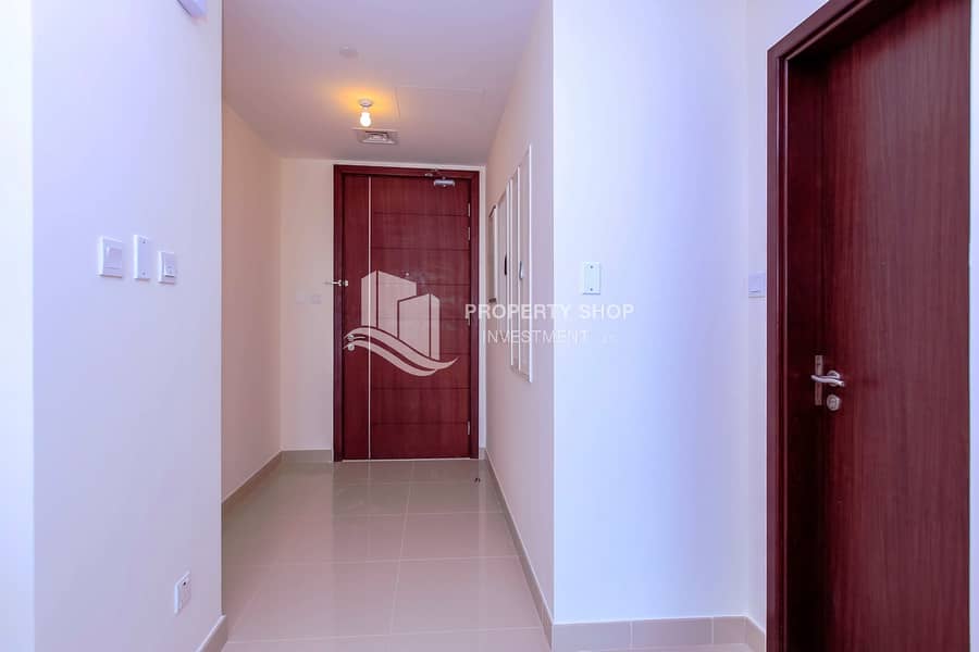 15 1-bedroom-abu-dhabi-al-reem-island-city-of-lights-sigma-tower-1-foyer (1). JPG