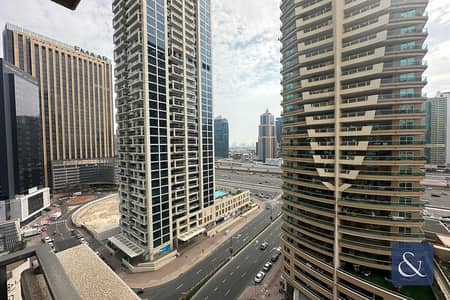 1 Bedroom Flat for Rent in Dubai Marina, Dubai - 1 Bed | Balcony | Unfurnished | 841 Sq. Ft