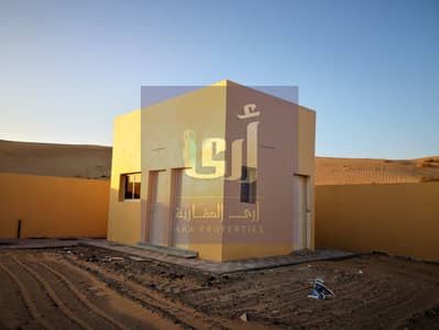 Industrial Land for Rent in Al Sajaa, Sharjah - UNBELIVEABLE OFFER NEW NEAT AND CLEAN OPEN YARD  ONLY 35K WITH OFFICE  FOR STORAGE PURPUS AL SAJAA 1