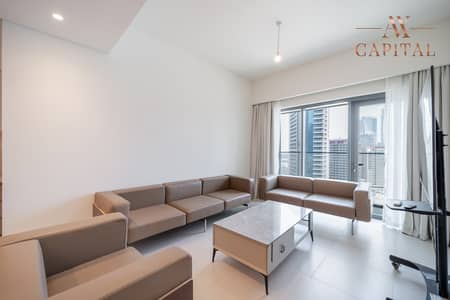 2 Bedroom Apartment for Rent in Downtown Dubai, Dubai - Community View | Mid Floor | Ideal Location