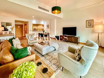 朱美拉棕榈岛， 迪拜 1 卧室单位待售 - 位于朱美拉棕榈岛，海滨公寓，萨罗德公寓 1 卧室的公寓 2550000 AED - 8895431