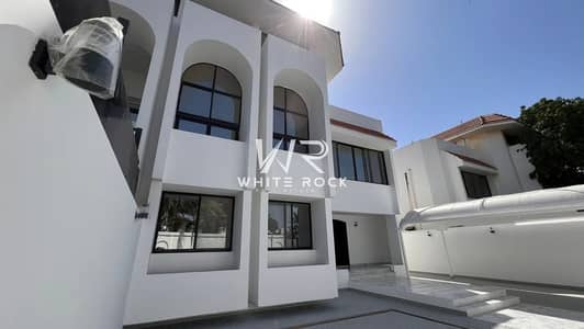 5 Bedroom Villa for Rent in Al Bateen, Abu Dhabi - 1d45ed22-1f2a-4088-a7f2-e524a4c4e96d. jpg
