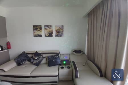 梅丹城， 迪拜 2 卧室单位待租 - 位于梅丹城，梅丹一号，阿齐兹里维埃拉社区，阿齐兹里维埃拉14号楼 2 卧室的公寓 147000 AED - 8895721
