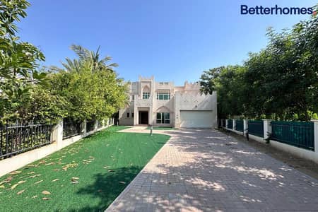4 Bedroom Villa for Rent in Jumeirah Islands, Dubai - Vacant | Backing Lake | Private Pool | Ready to View
