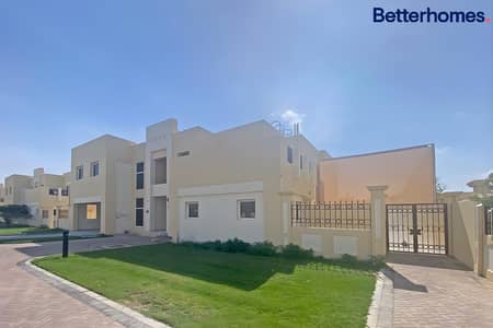 5 Bedroom Villa for Rent in Baniyas, Abu Dhabi - Massive Villa | Private Pool | Vacant