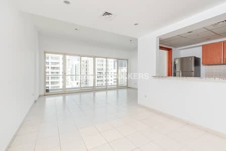2 Bedroom Apartment for Rent in The Greens, Dubai - Available in June | Chiller Free | Pool View