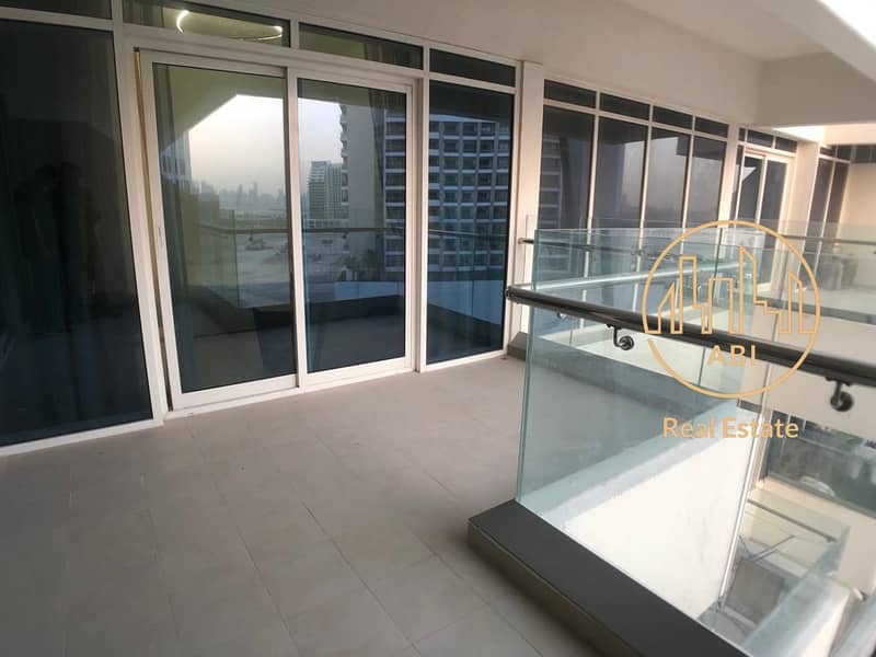 Furnished 1BR With Amazing View Ready To Move