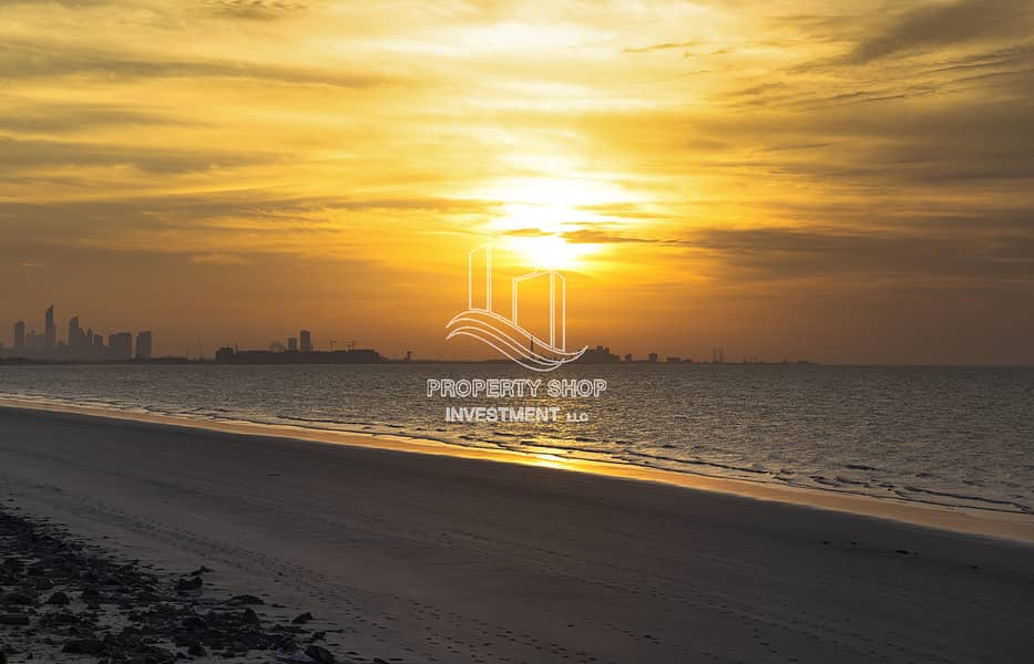 7 jawaher-al-saadiyat-island-community-sunset. jpg