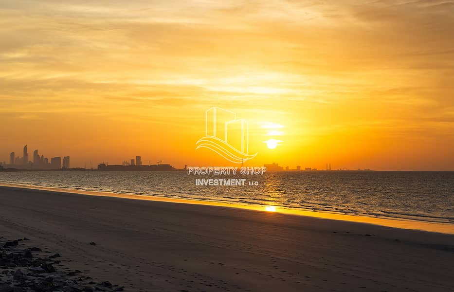 9 jawaher-al-saadiyat-island-community-sunset-1. jpg