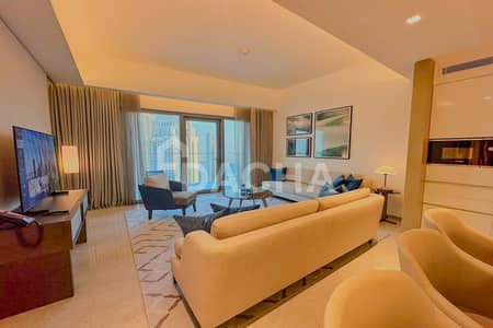 شقة 3 غرف نوم للايجار في مرسى خور دبي، دبي - شقة في العنوان برج هاربور بوينت 2،العنوان هاربر بوينت خور دبي،مرسى خور دبي 3 غرف 320000 درهم - 8896886
