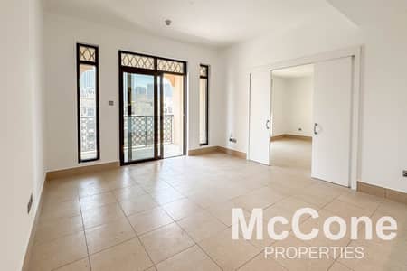 1 Bedroom Flat for Rent in Downtown Dubai, Dubai - Burj Khalifa View | Bright Unit | Chiller Free