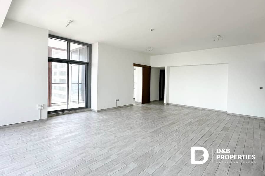 Spacious Layout | Vacant Now | Unobstructed Views
