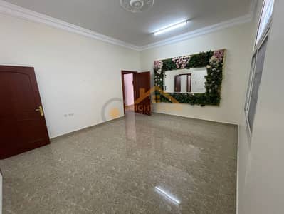 2 Bedroom Apartment for Rent in Al Falah City, Abu Dhabi - 6b0a1023-b593-41ef-8ff7-08f6761439bd. jpg