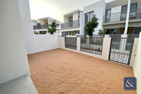 3 Bedroom Villa for Rent in Tilal Al Ghaf, Dubai - Vacant Now | Next to Pool | Back to Back