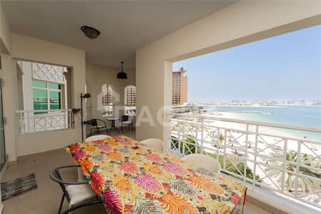 朱美拉棕榈岛， 迪拜 2 卧室单位待售 - 位于朱美拉棕榈岛，海滨公寓，姆萨尔利公寓 2 卧室的公寓 6200000 AED - 8899861