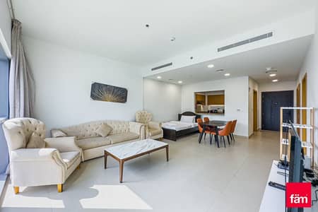 1 Bedroom Flat for Sale in Downtown Dubai, Dubai - Urban Views | Unfurnished | High Floor
