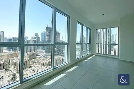 3 Bedroom Apartment for Sale in Downtown Dubai, Dubai - Huge Layout | Vacant On July  | High Floor