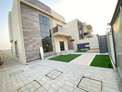 Two-storey villa for rent in Ajman, Al Zahia area The yard is large 3 master bedrooms and a large main hall And a maid's room 80 thousand dirhams are required