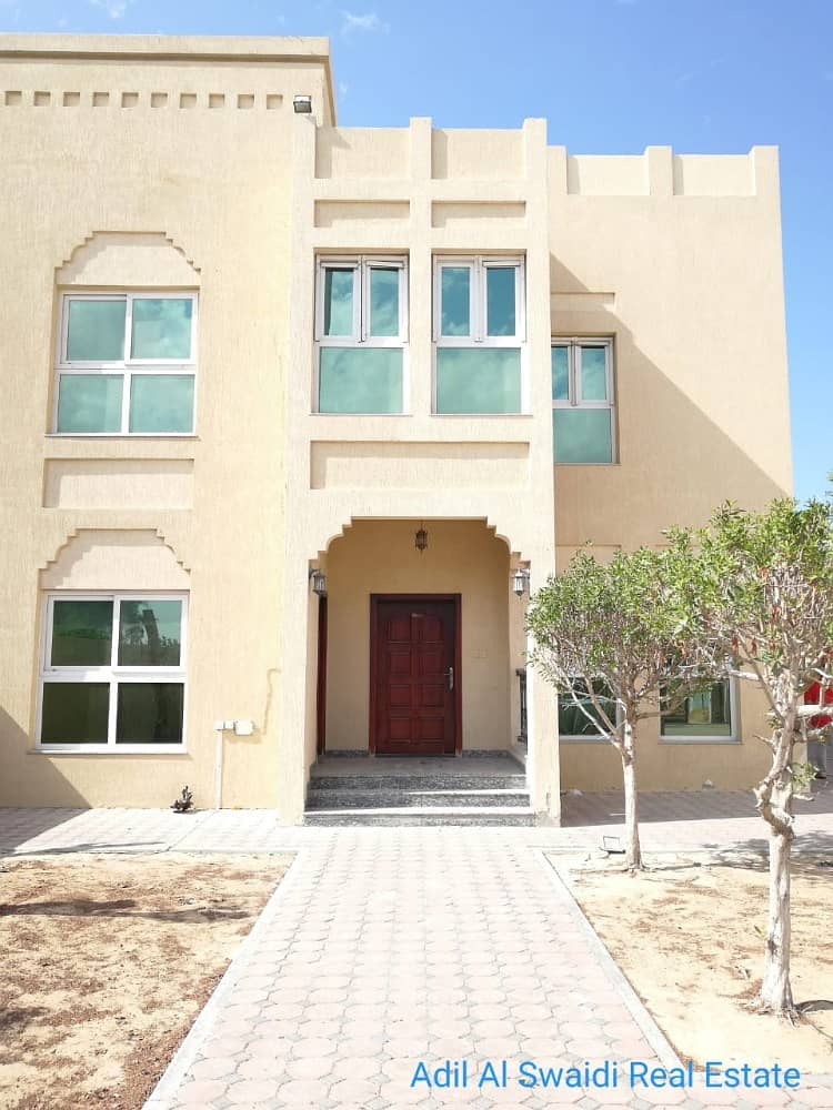 Very Spacious 4 BHK D/S Villa with all master room, huge majlis, living dining, hoash, lawn, etc