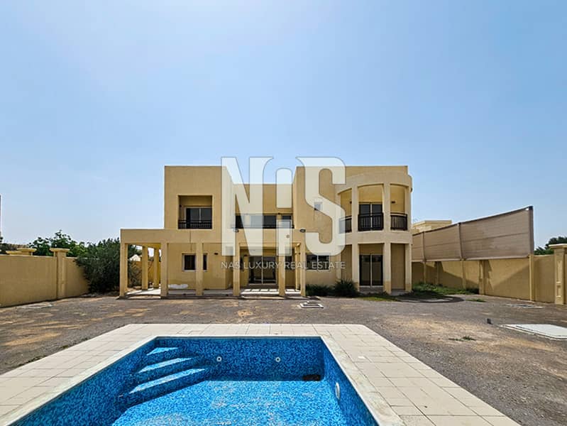Majestic 5-Bedroom Villa in Bawabat Al Sharq | A Sanctuary of Splendor