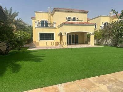 4 Bedroom Villa for Rent in Jumeirah Park, Dubai - Vacant | Private Pool | Landscaped Garden