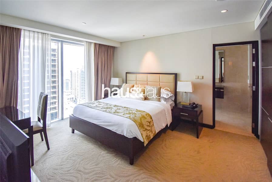 位于迪拜码头，迪拜谦恭海滨酒店（购物中心酒店） 1 卧室的公寓 175000 AED - 8901599
