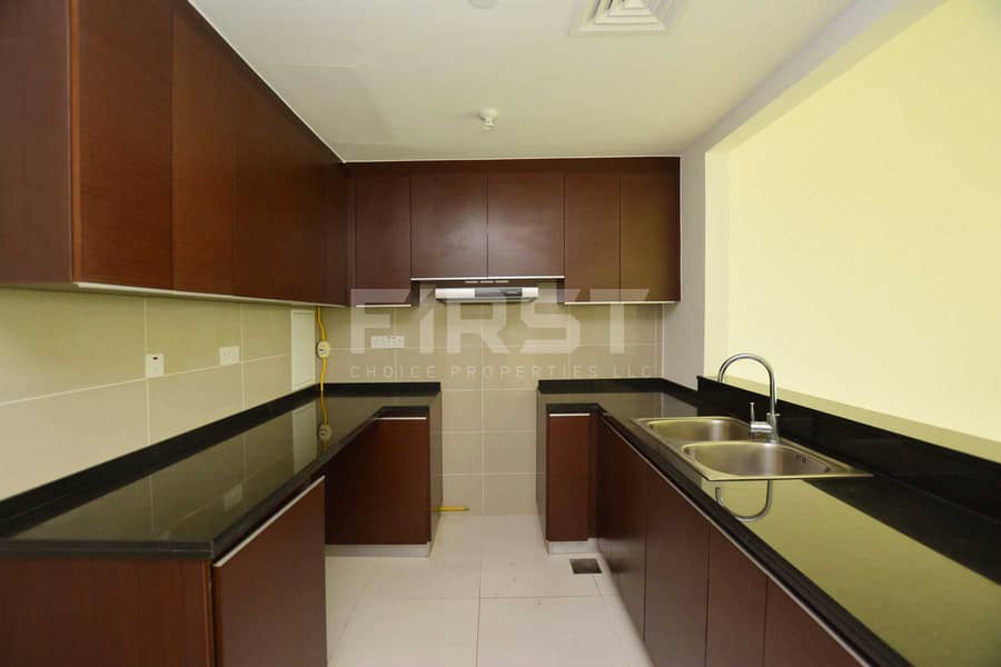 9 Internal Photo of 1 Bedroom Apartment in Al Maha Tower Marina Square Al Reem Island Abu Dhabi UAE (3). jpg