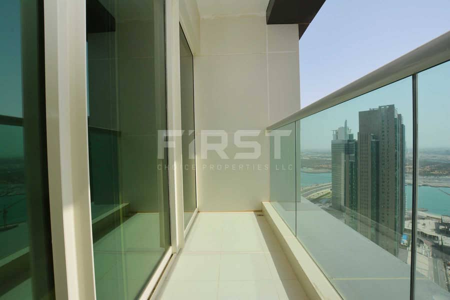 7 Internal Photo of 1 Bedroom Apartment in Al Maha Tower Marina Square Al Reem Island Abu Dhabi UAE (12). jpg