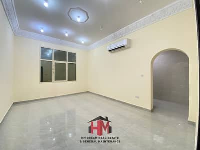 4 Cпальни Этаж в аренду в Аль Шамха, Абу-Даби - H6RiIGvpZlY7OialNDyNCjz5NdcQKnCoYhF1zmrv