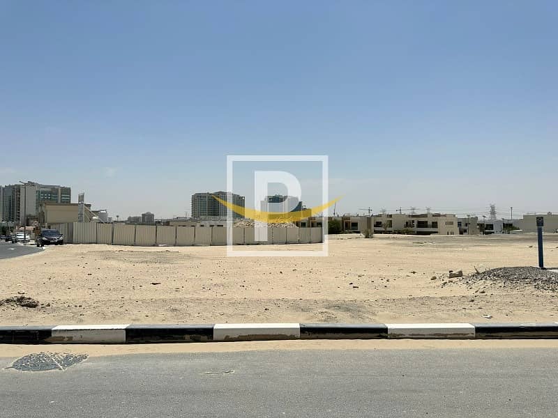 ارض سكنية في الفرجان 3800000 درهم - 8902917