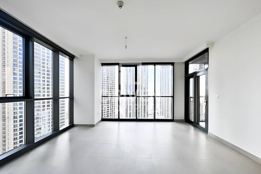 High Floor and Sea View | Ready to move In