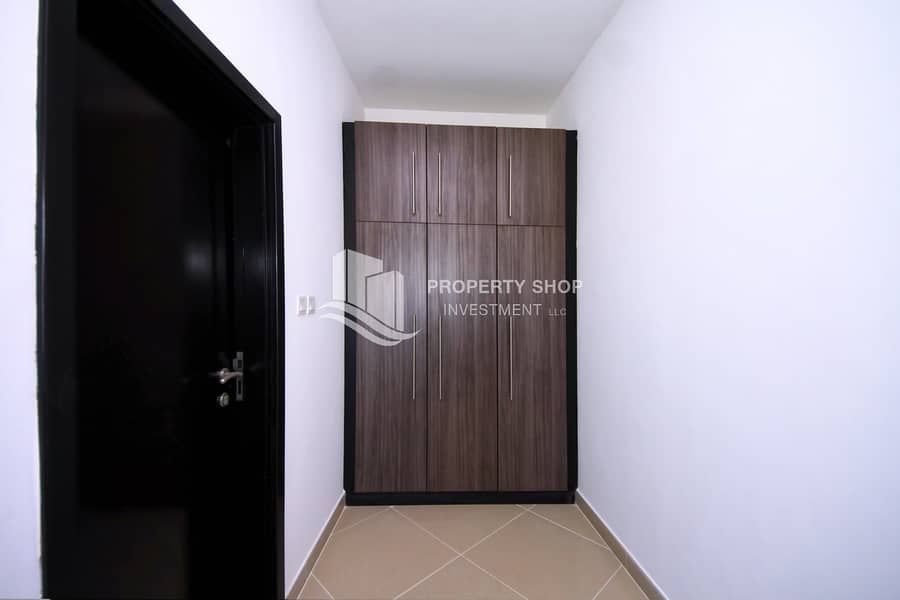 9 3-bedroom-apartment-abu-dhabi-al-reef-downtown-built-in-cabinet. JPG