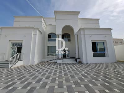 فيلا تجارية 11 غرف نوم للايجار في مدينة الرياض، أبوظبي - فيلا تجارية في مدينة الرياض 11 غرف 400000 درهم - 8903809