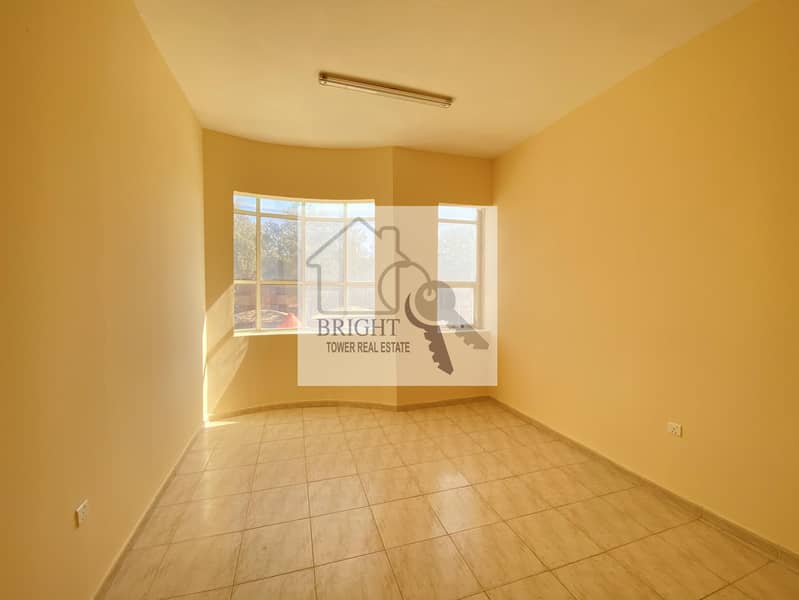 Spacious 2 Bedrooms Apartment with Huge Balcony