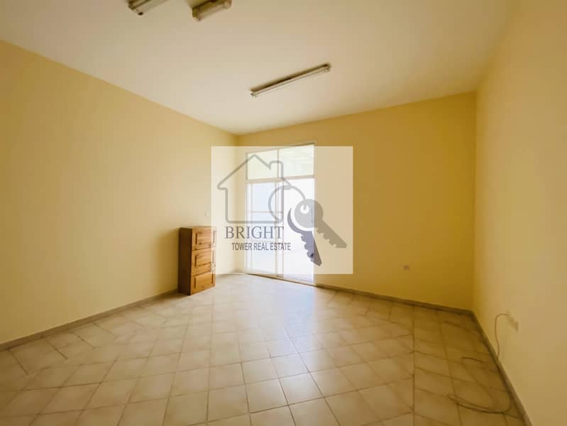 5 Spacious 2 Bedrooms Apartment with Huge Balcony