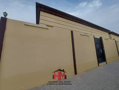 3 Bedroom Flat for Rent in Al Shamkha, Abu Dhabi - cf729d1b-d5c5-4b87-af63-f64676499993. jpg