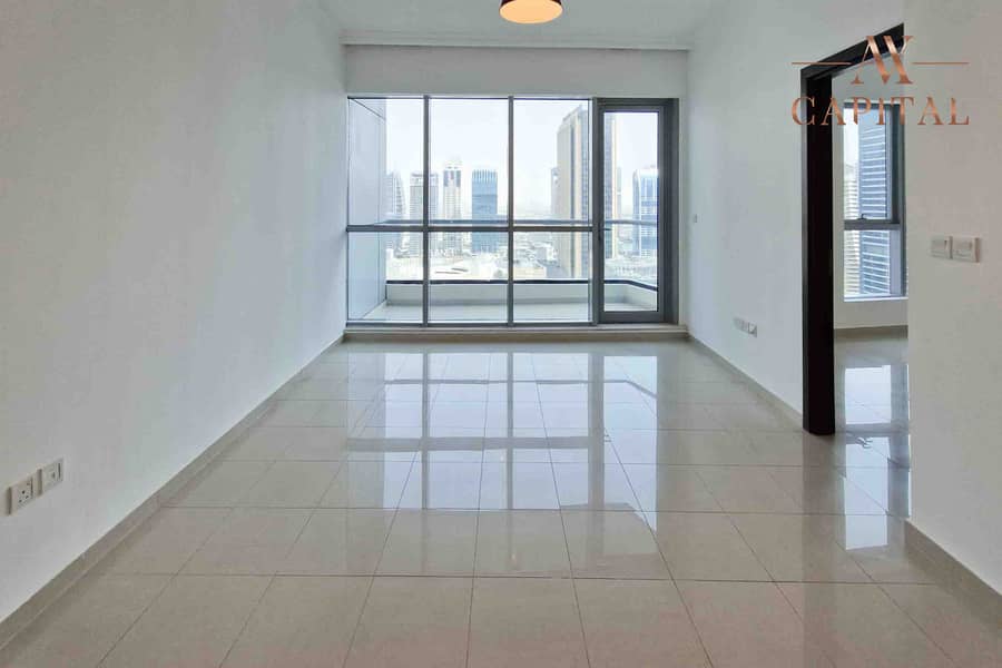 位于迪拜码头，湾区中心，湾区中心西 1 卧室的公寓 125000 AED - 8905417