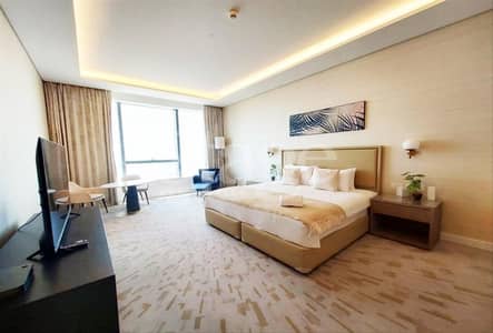 朱美拉棕榈岛， 迪拜 单身公寓待租 - 位于朱美拉棕榈岛，棕榈大厦 的公寓 120000 AED - 8489518