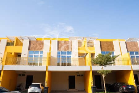 3 Bedroom Villa for Sale in DAMAC Hills 2 (Akoya by DAMAC), Dubai - Furnished 3BR Villa | Vacant on Transfer | B+G+1+R