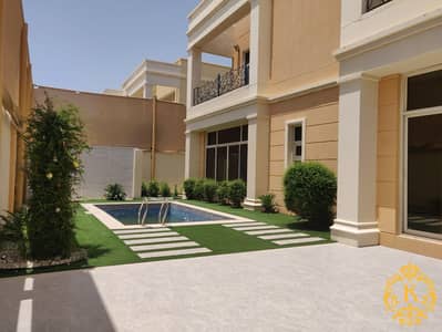 Luxurious Big  6 Master Bedroom Villa with Private Pool And  Driver Room