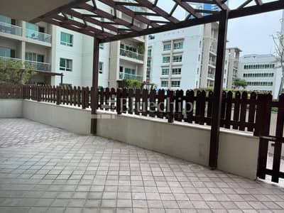 2 Bedroom Apartment for Rent in The Greens, Dubai - Big Terrace I 2 Plus Study I Pool View I Vacant