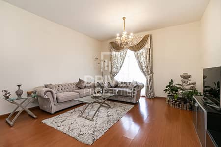 3 Bedroom Flat for Sale in Motor City, Dubai - Spacious and Upgraded | Vacant on Transfer