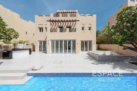 5 Bedroom Villa for Sale in The Lakes, Dubai - Exclusive | Open House June 2nd 2024