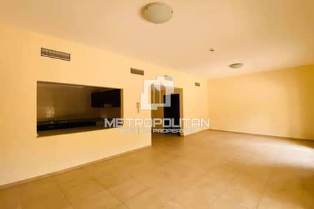 3 Bedroom Flat for Sale in Remraam, Dubai - Spacious Layout | ROI Potential | Great Community