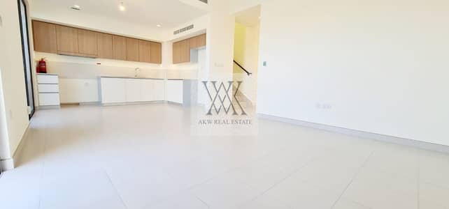 4 Bedroom Villa for Sale in Dubai South, Dubai - 03b13d8c-6c1e-4aec-9c14-6d17ed035303. jpg